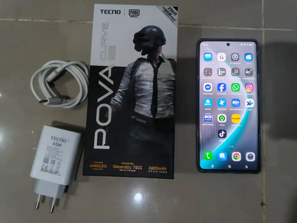 TECNO POVA CURVE RAM 8+8/256Gb warna Silver