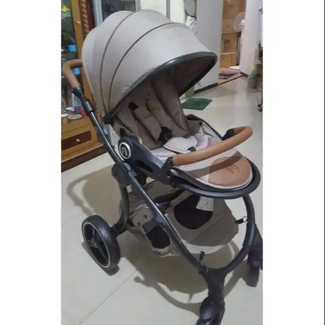 Jual Stroller Hybrid Curve - Coklat Kondisi 98% SIAP PAKAI