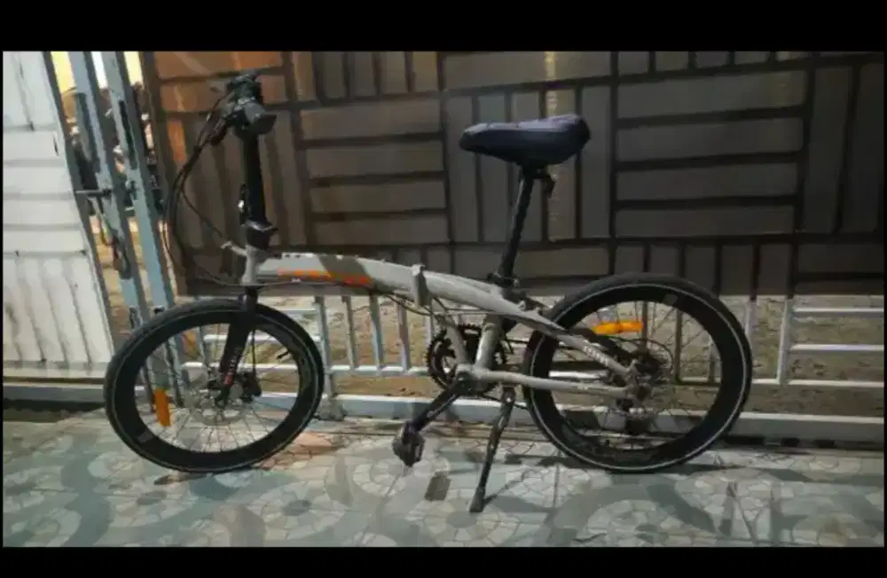 Sepeda Lipat Merk Element Ecosmo 22 inch