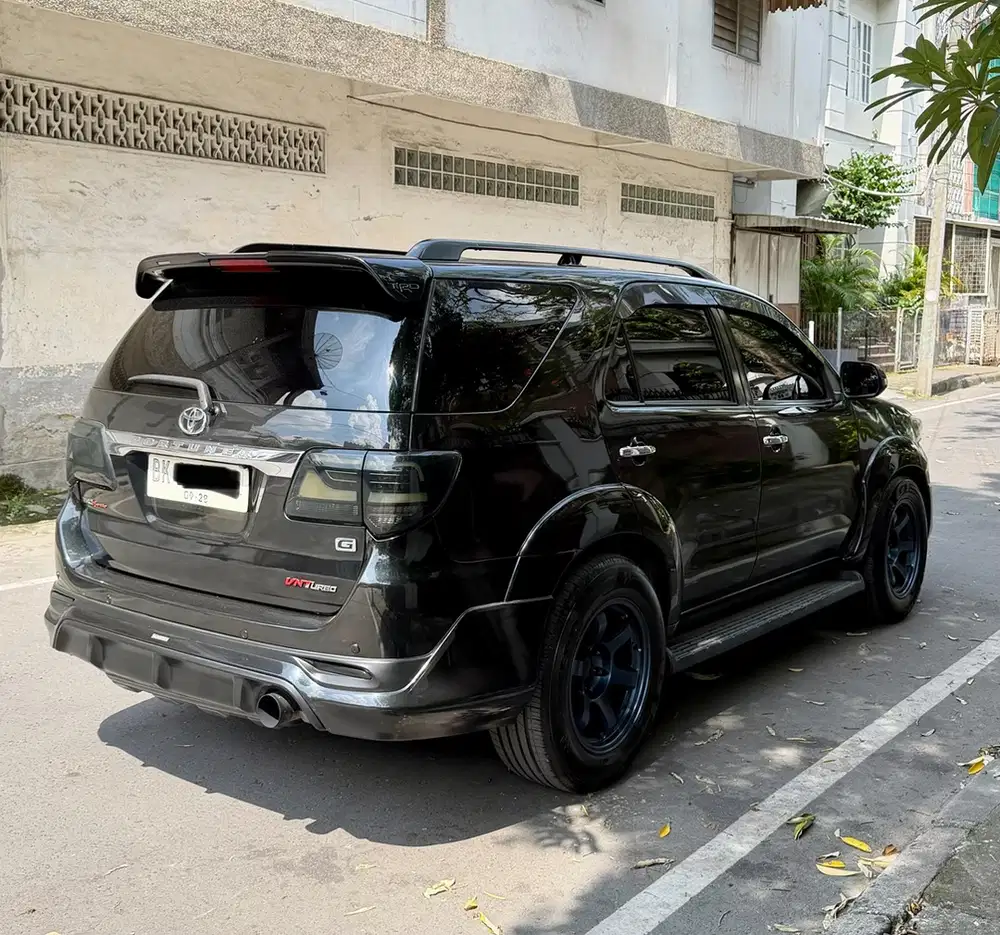 Toyota Fortuner VNT TRD M/T 2014 Diesel Fullspek