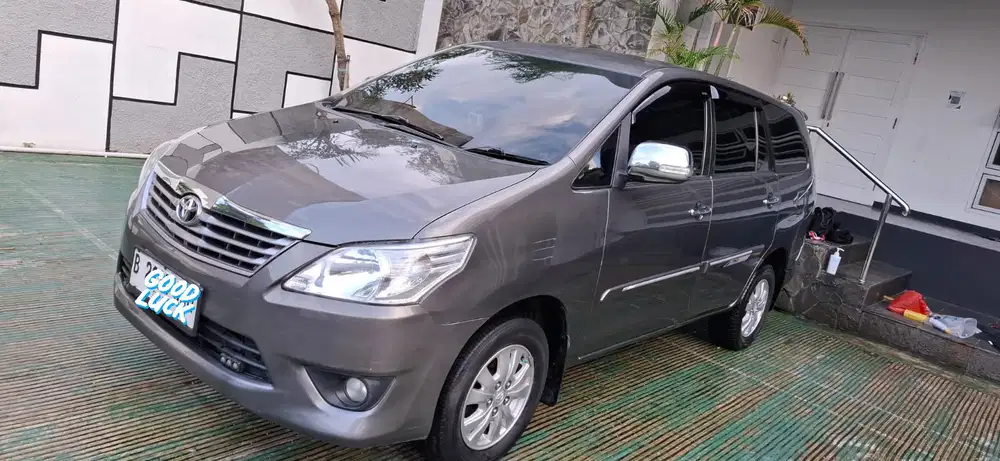 DIJUAL: Toyota Grand New Innova 2.0 G AT 2011 Bensin