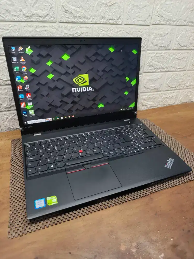 Lenovo Thinkpad T570 intel Core i7 Gen-6 (8/256gb) 15 inch Spek Design