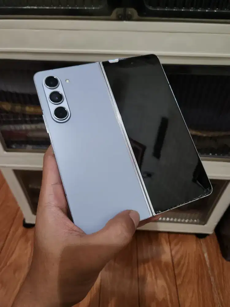 JUAL MURAH SAMSUNG Z FOLD 5 256GB ICY BLUE RESMI SEIN (-minus)