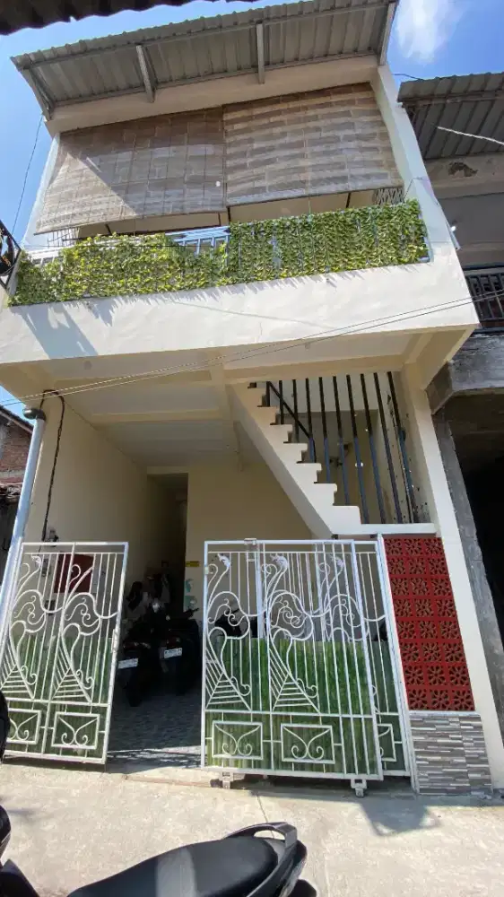 Kost aktif belakang kampus UNS