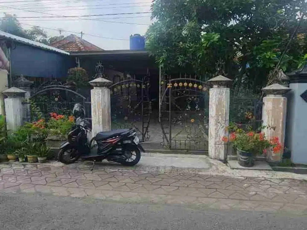 DI JUAL RUMAH

KEL. : POJOKREJO
KEC. : KESAMBEN
KAB  : JOMBANG