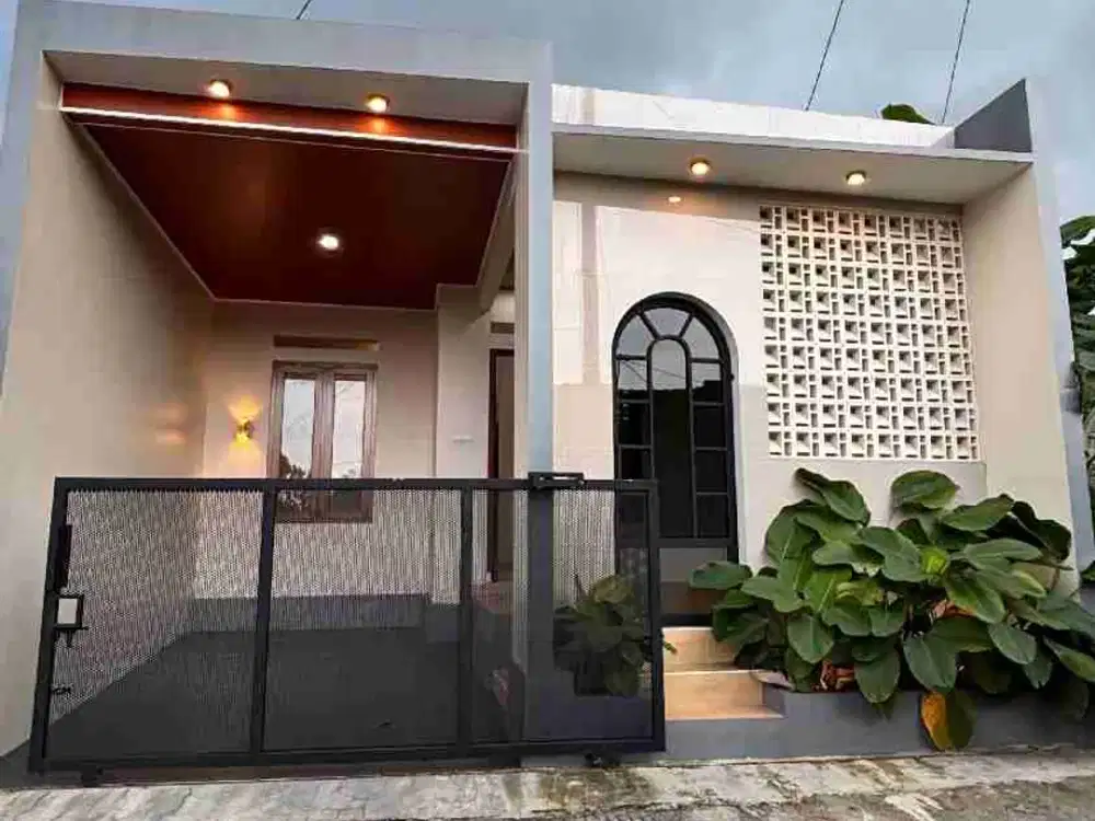 Rumah Siap Huni 1 Lantai Konsep Villa Dekat Kampus UII