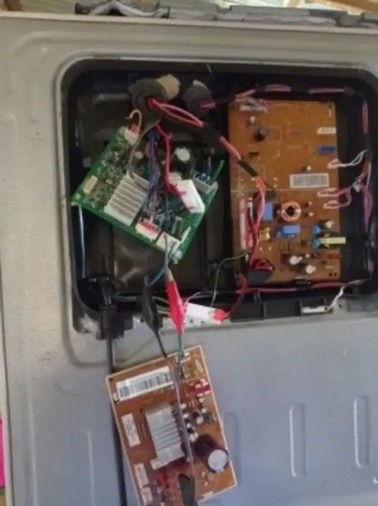 jasa servis ac kulkas frezer showcase mesin cuci dan bongkar pasang ac