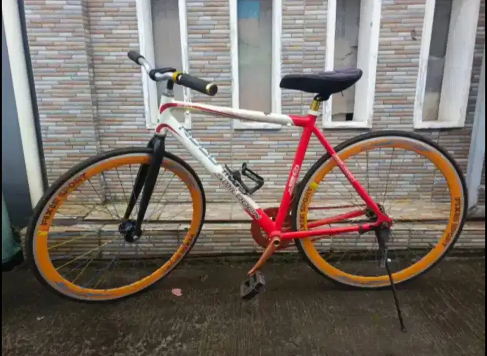 Sepeda Fixie SE