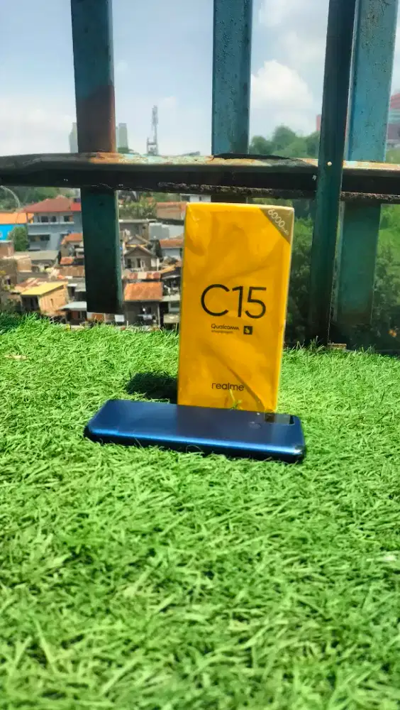 Realme C15  biru