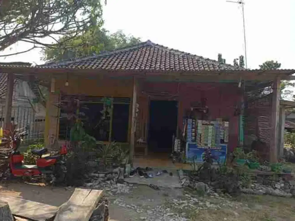 DI JUAL RUMAH
KEL. :  TEMBELING
KEC. : KASIMAN
KAB  : BOJONEGORO
