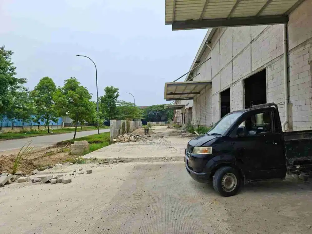 DISEWAKAN GUDANG BARU LUAS DELTA SILICON CIKARANG BEKASI