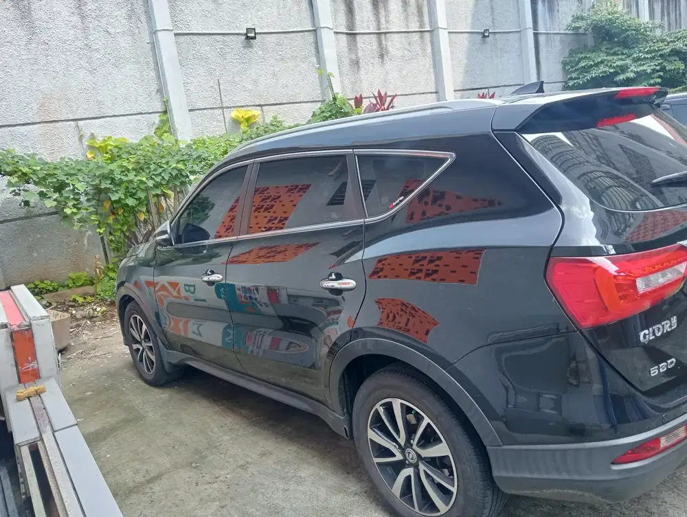 DFSK Glory 580 2018 Bensin