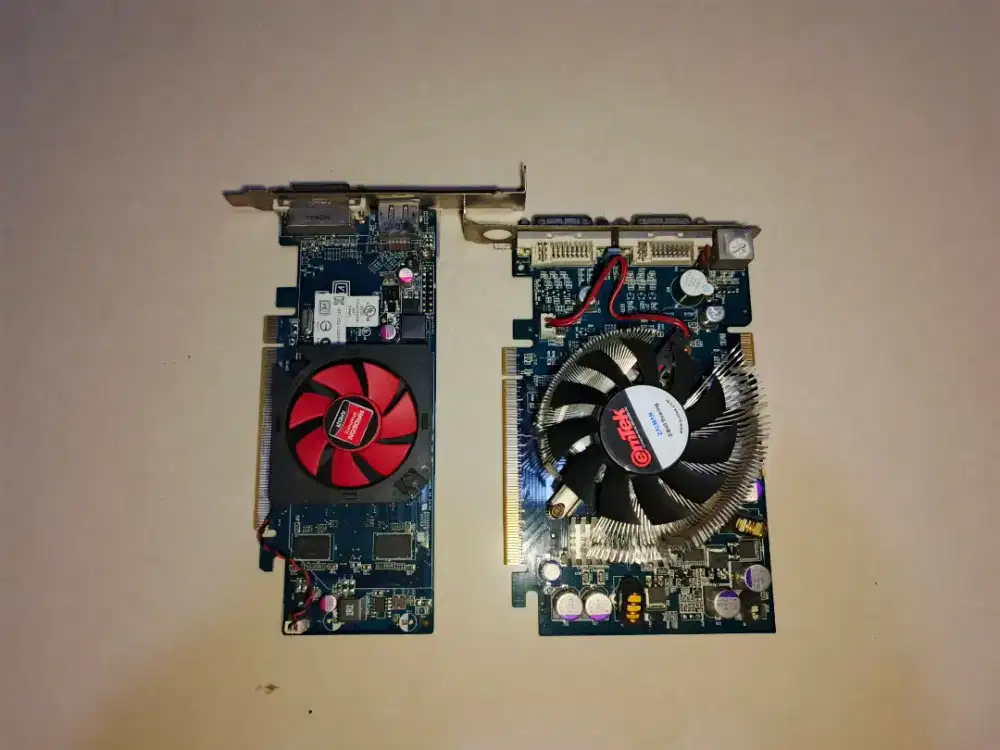 2 unit VGA HD 7000 dan GF 7600GT murah borongan