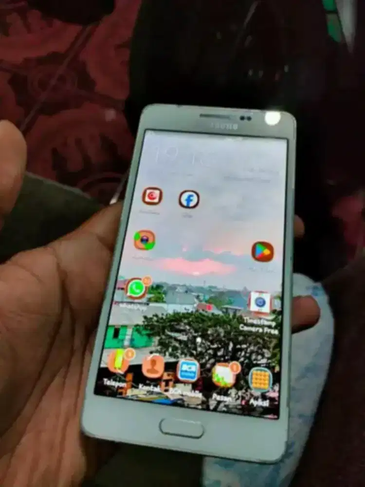 Samsung galaxy  a5 2015 amoled