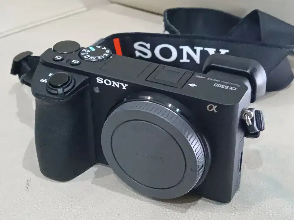 SONY A6500 MINT CONDITION