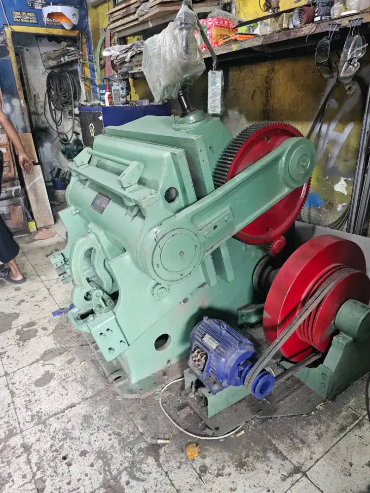 Mesin Pond / Plong Kertas