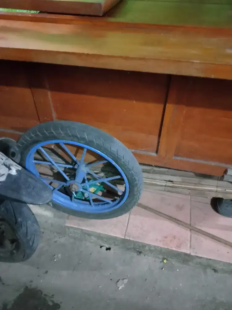 Gerobak usaha angkringan, mie ayam, soto dan bakso