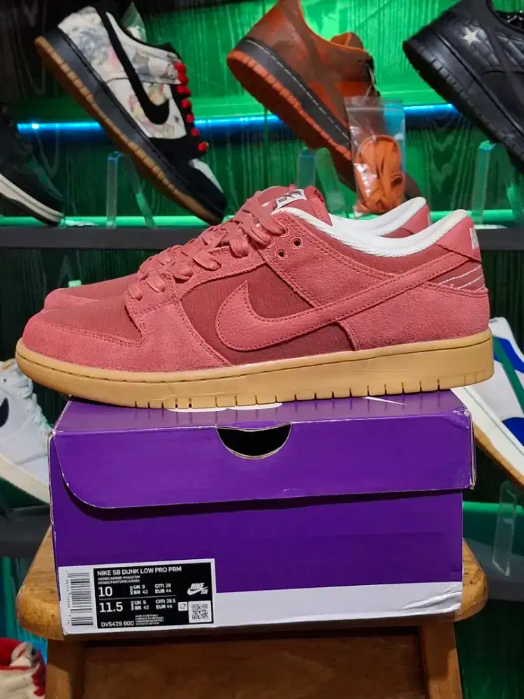 SB DUNK LOW PRO ADOBE SIZE 44 BNIB ORIGINAL AUTHENTIC