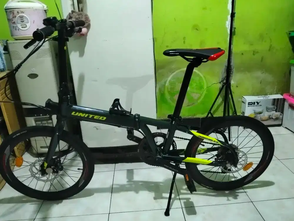 UNITED PHANTOM 3.0 mulus like new