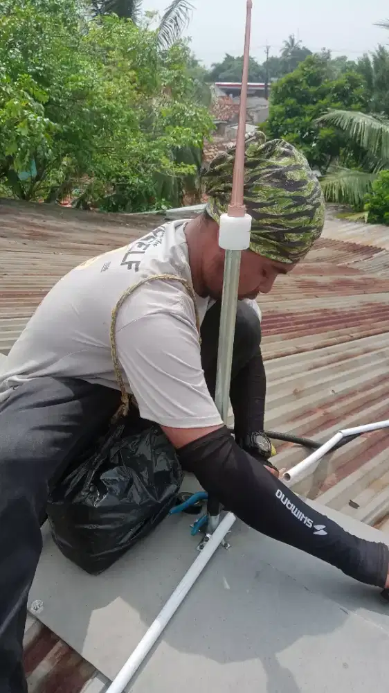Agen Pasang Penangkal Petir Konvesional Dan Radius Lebak