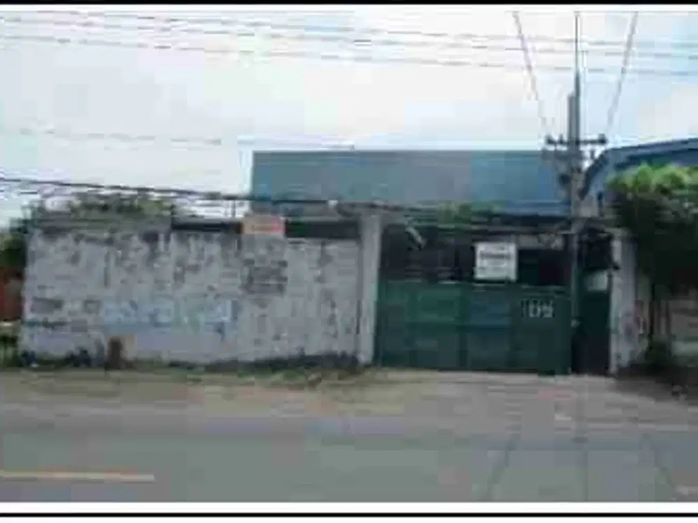 Dijual via lelang gudang di Mojotengah Menganti Gresik