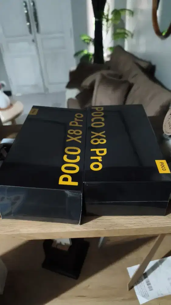 poco x8 pro 8/512
