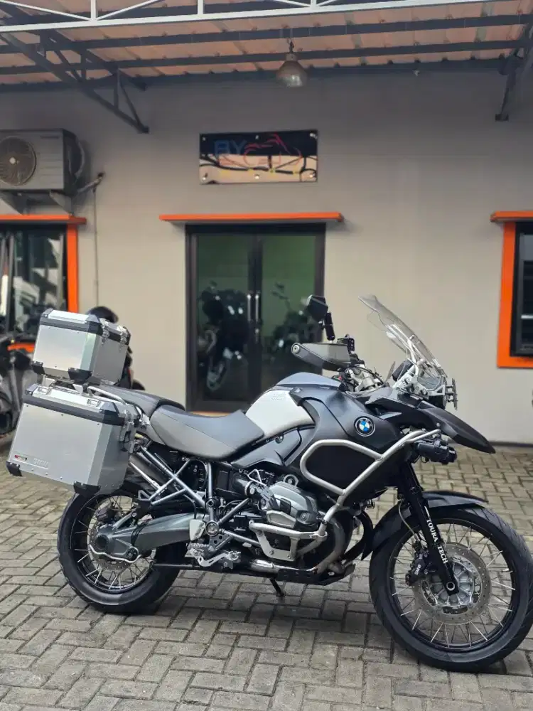 BMW R1200GS K25 2012 FULL PAPER