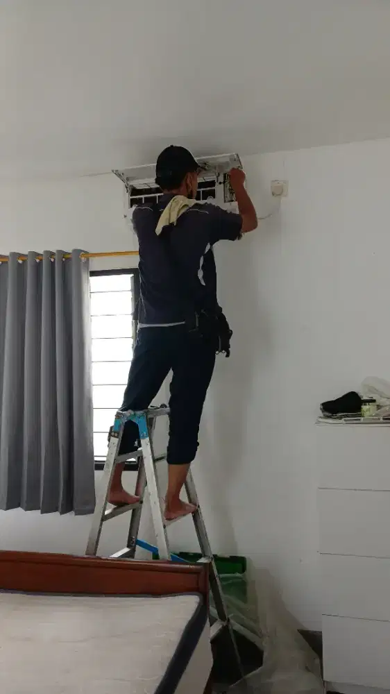 Dibutuhkan Asisten teknisi Ac