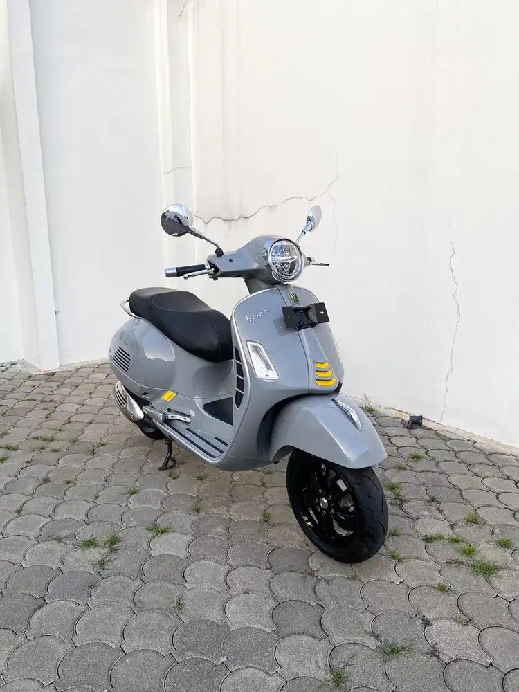Vespa GTS Super Tech 300 HPE