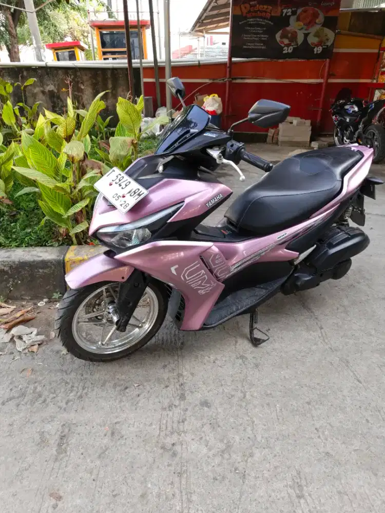 Yamaha aerox 2023