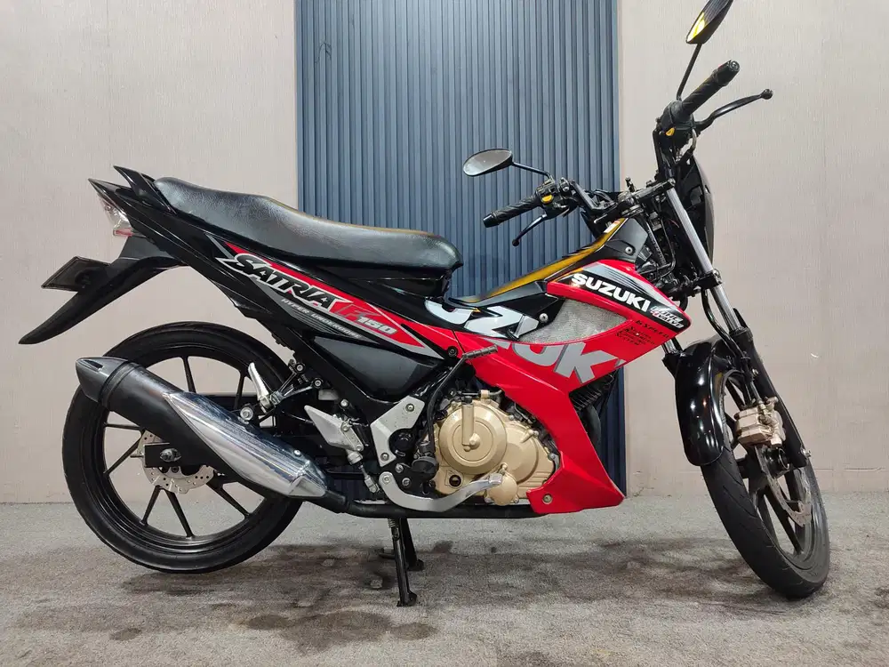 Satria Fu 2015 istimewa mulus terawat siap pakai...