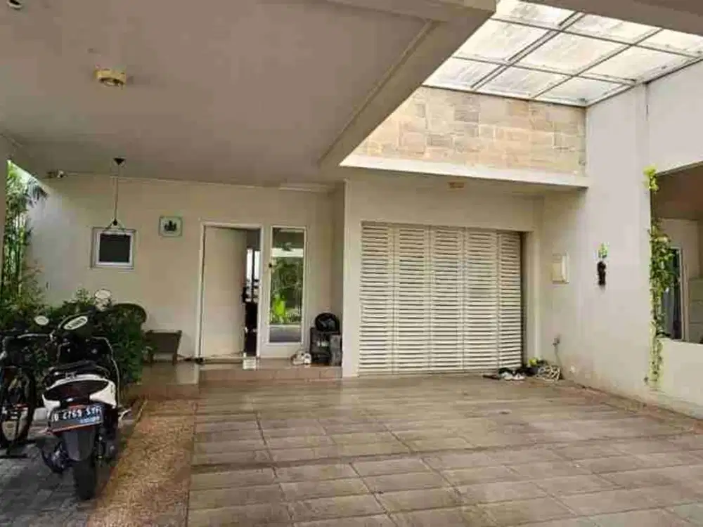 Jual rumah 3lt siao huni di townhouse River Valley Residence Lb.Bulus Jaksel