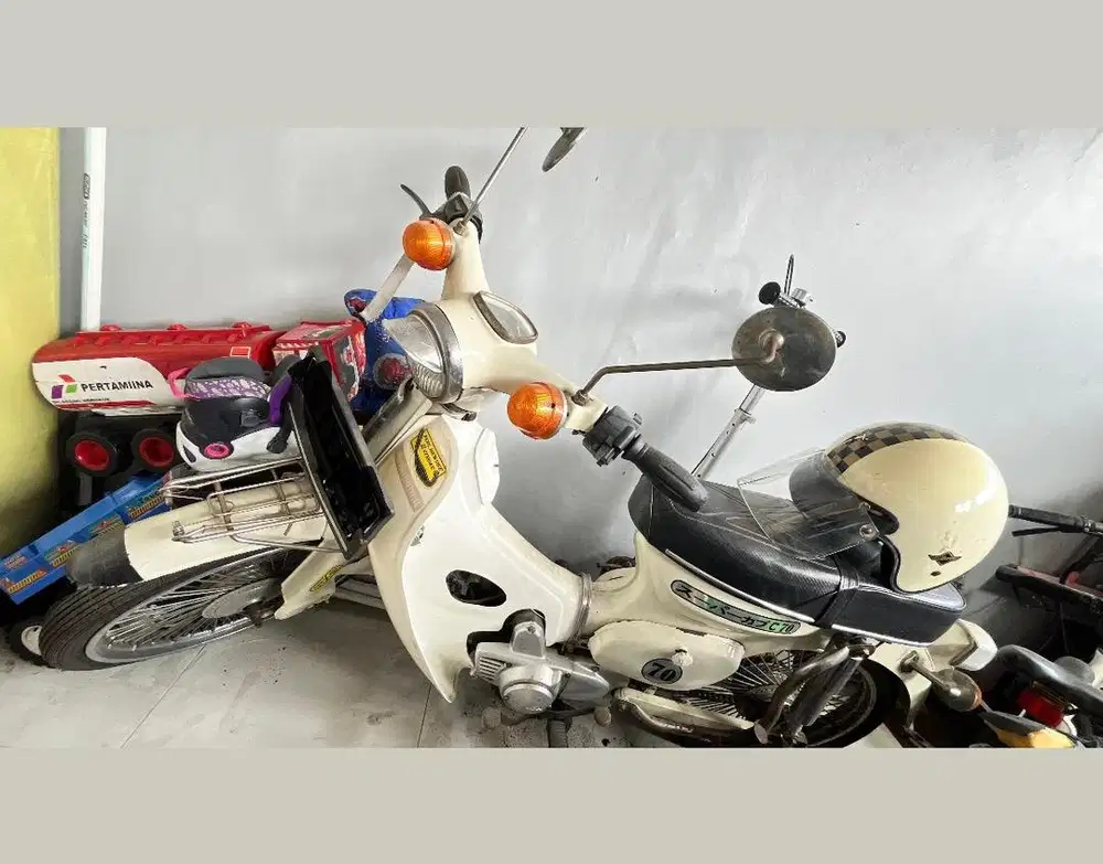 Motor CB C70 Antik Murah