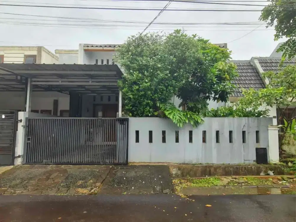Di Jual Rumah Siap Huni dan Strategis dekat KRL Bintaro