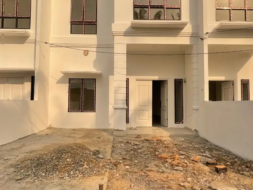 Rumah Strategis Jl Mawar Padang Bulan Medan Selayang | 5 Menitan Kampus USU