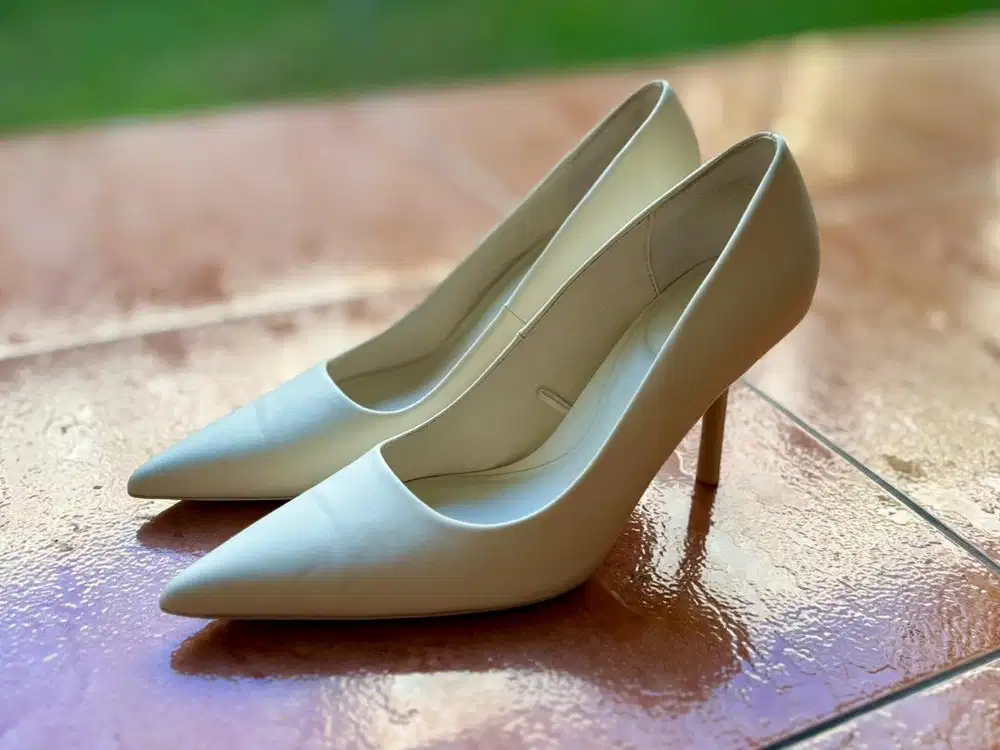 Zara High Heels Classic White