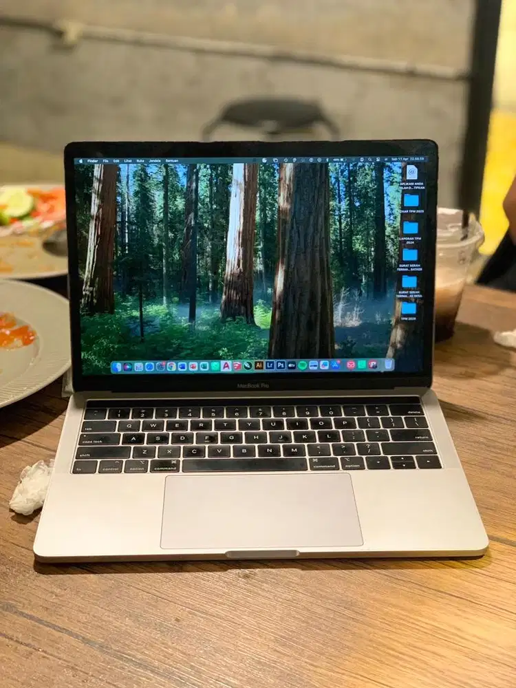 JUAL MACBOOK PRO 2019