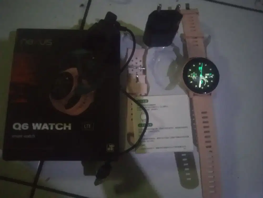Jam smartwatch nexus kondisi 98% sangat baik
