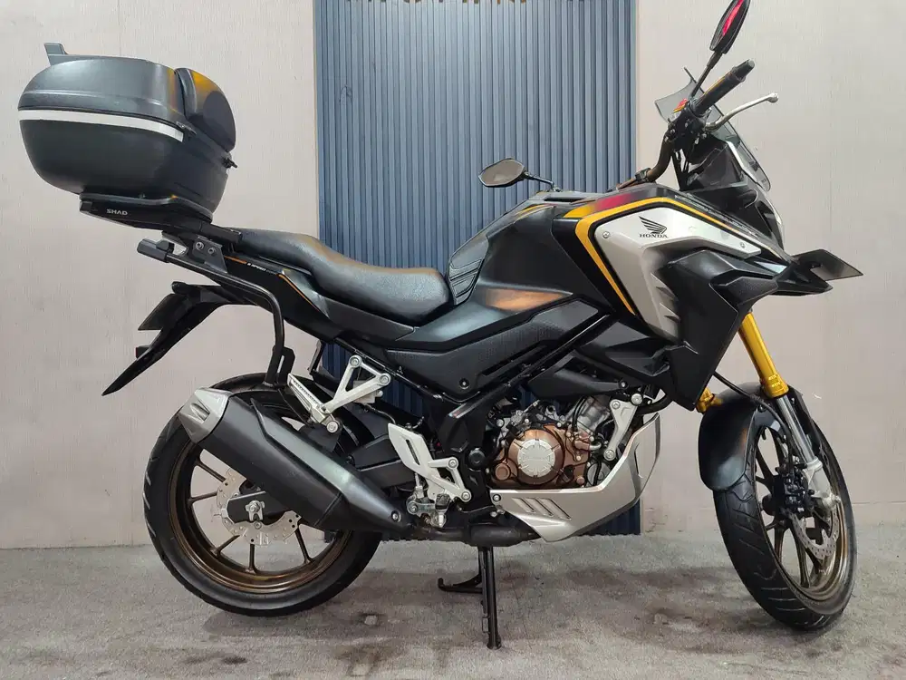 CB 150X 2022 SE istimewa mulus terawat siap pakai...