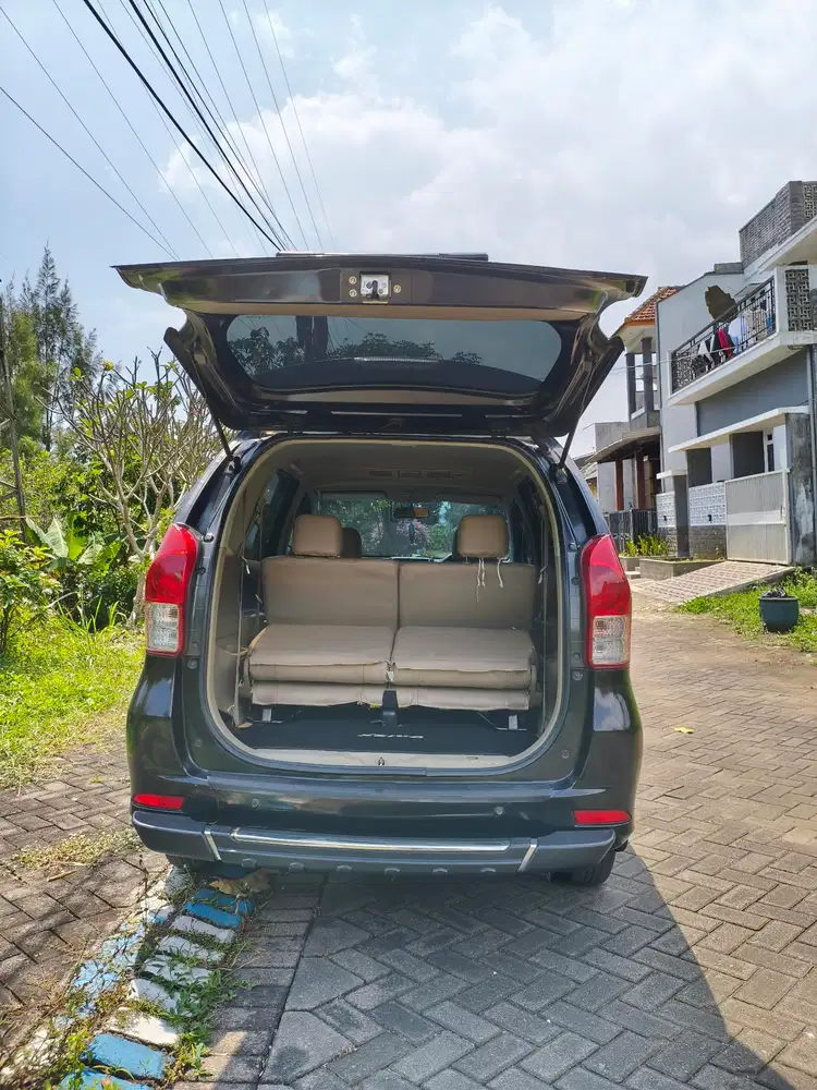 Daihatsu Xenia 2012 Bensin