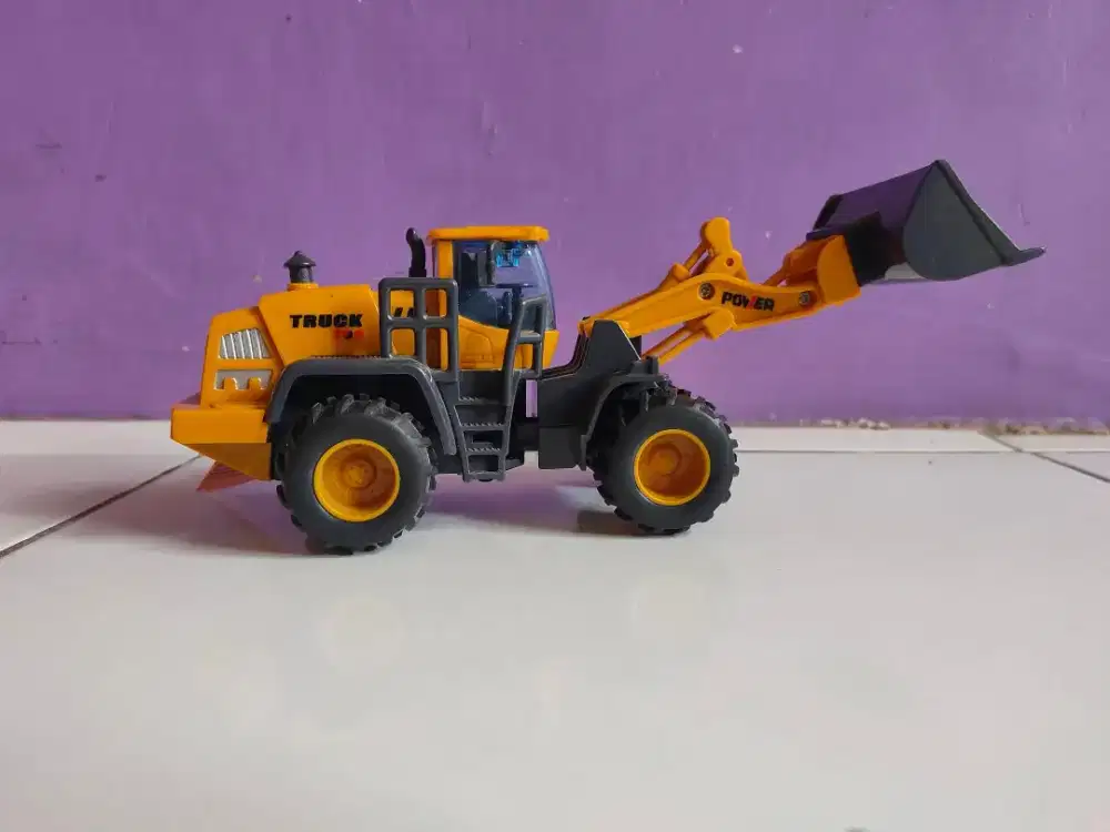 Miniatur alat berat loader