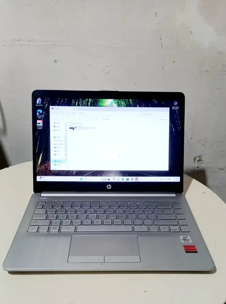 Laptop HP 14s-cf2005TX