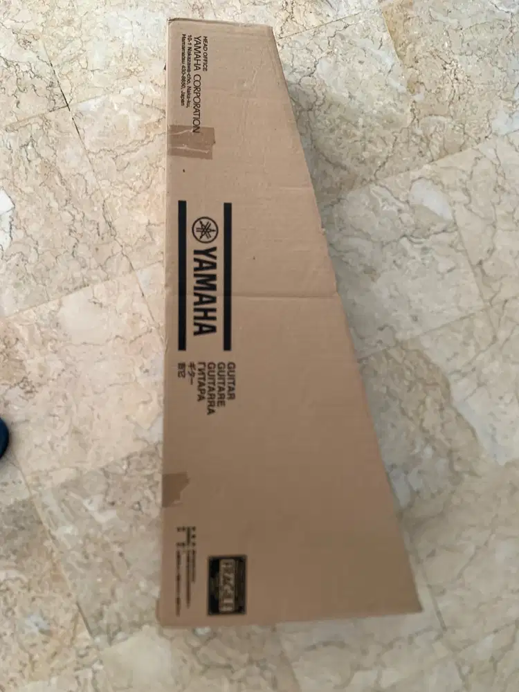 Yamaha junior guitar