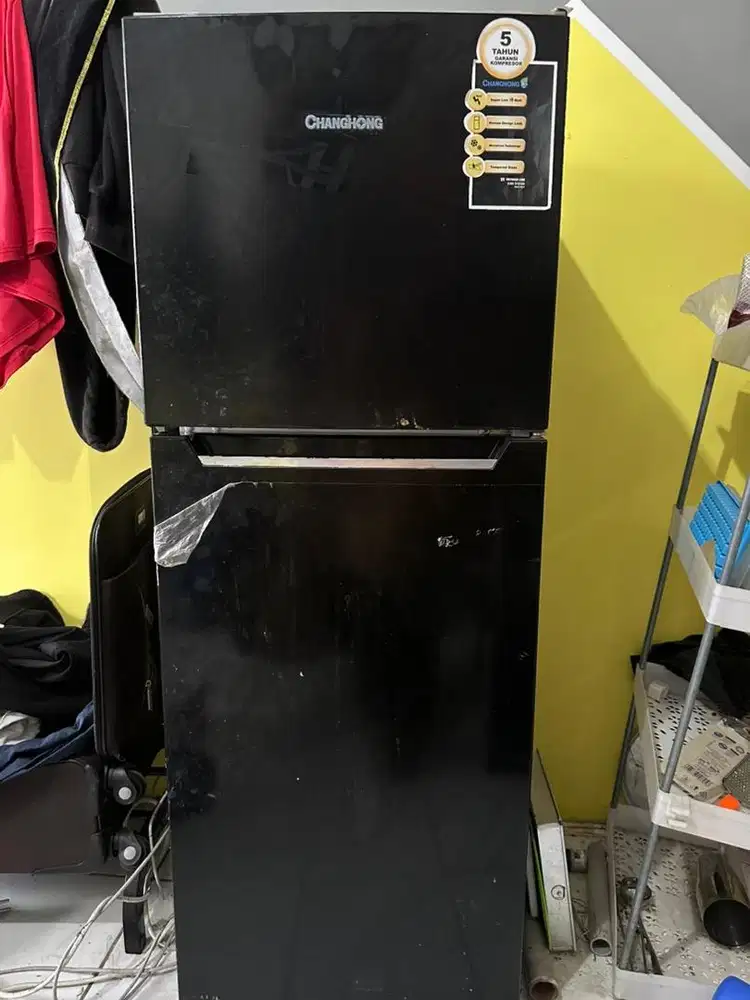 Kulkas 2 pintu merk Changhong