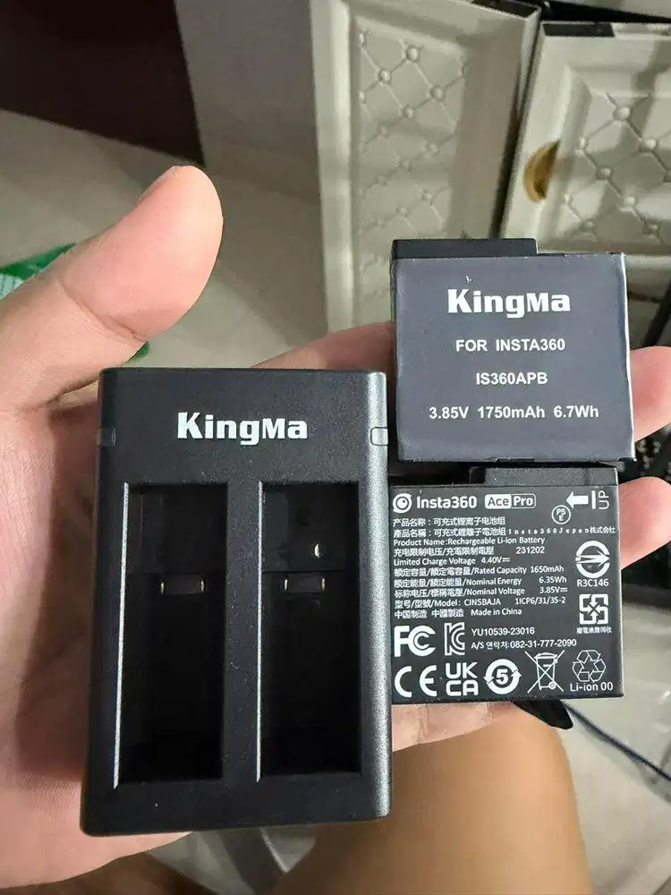 Batre original insta  360 ace pro