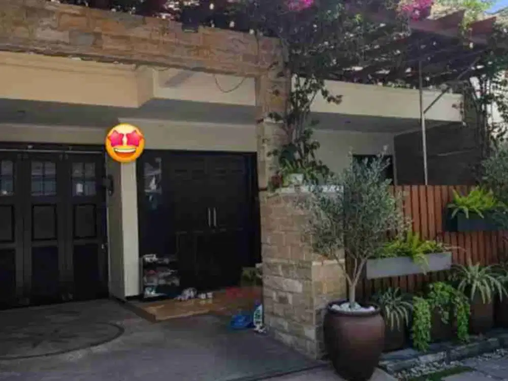 Di JUAL RUMAH DI KLAMPIS SEMOLO BARAT