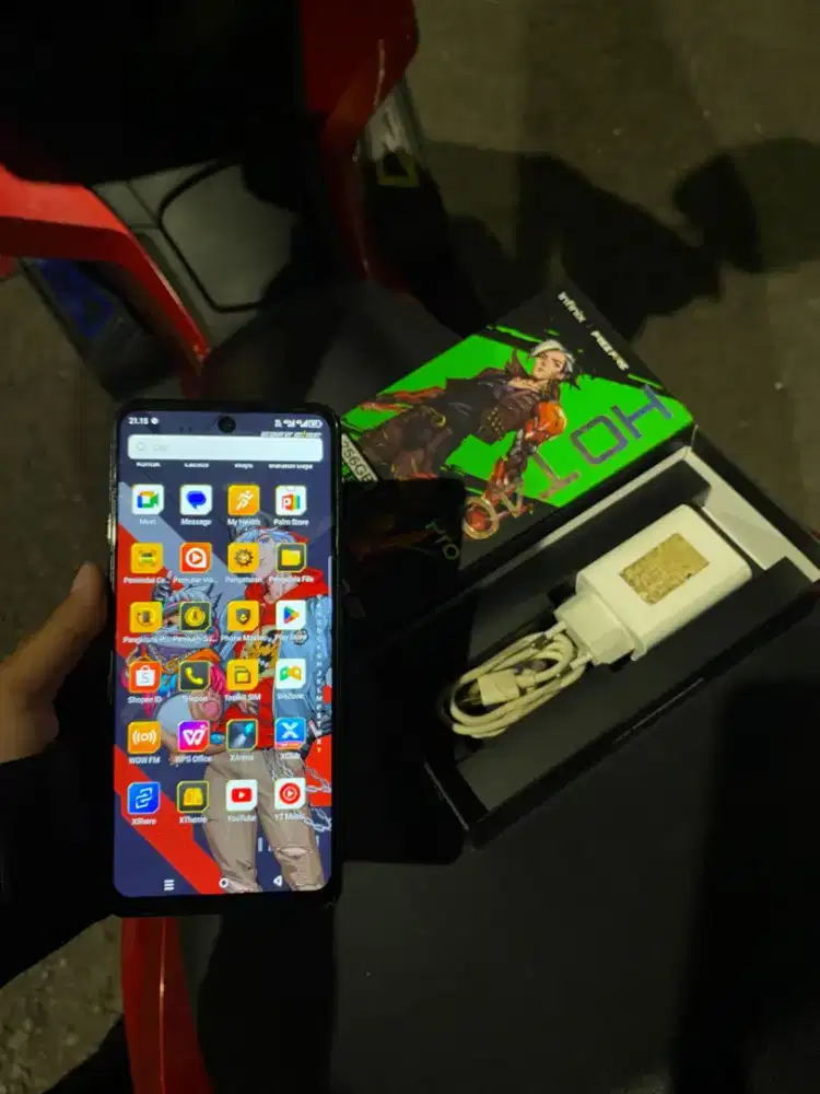 Infinix Hot 40 Pro
