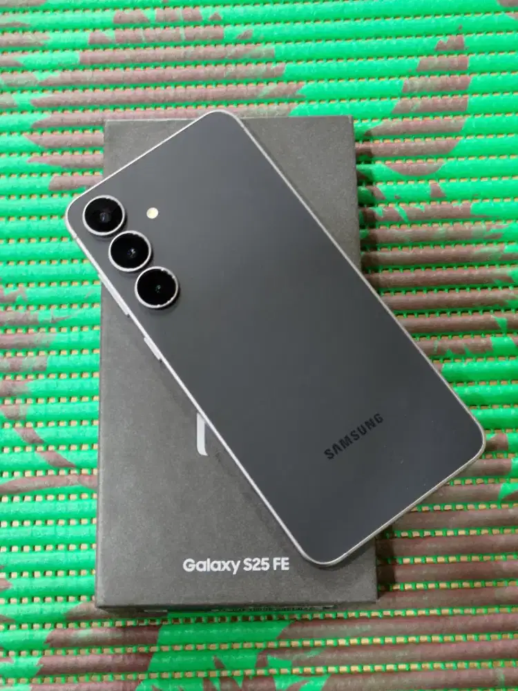 Samsung s25 fe 5g 8/256 gb