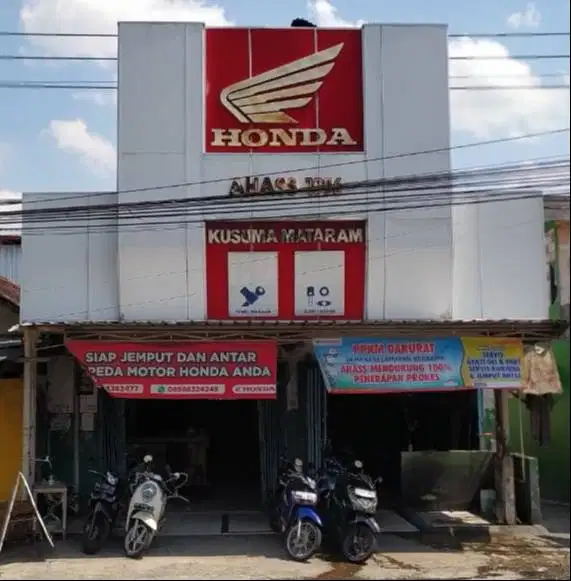 Dibutuhkan pegawai admin bengkel motor AHASS