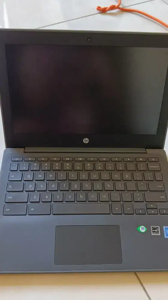 Di Jual Cepat - HP Chromebook 11 G8 EE Kondisi Mulus - Harga Nego
